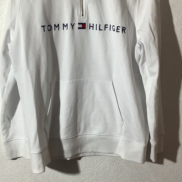 Tommy Hilfiger NEW - Sz L - White Henley style Sweatshirt with front pouch - Picture 5 of 8